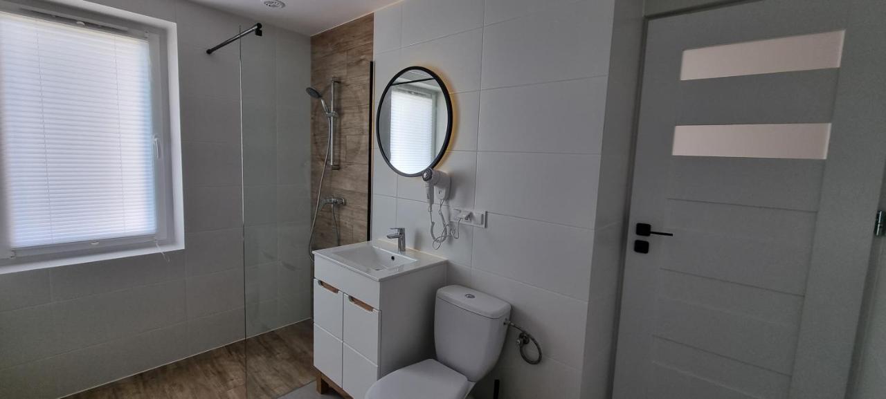 Homestay Goscinne Wylotowa 32 *